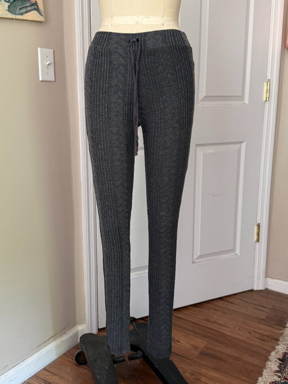 ANTHROPOLOGIE Grey Cable Knit Drawstring Waist Lounge Jogger *X-SMALL* B150